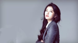 suzy firma contrato