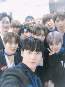 WANNA ONE primer cheque